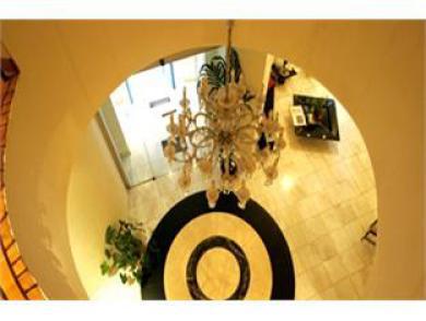 Art Apartahotel 4*